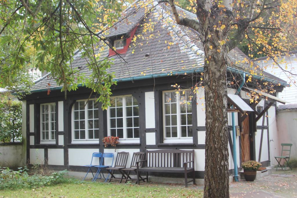 Ferienwohnung Freiburg Herdern Ruang foto